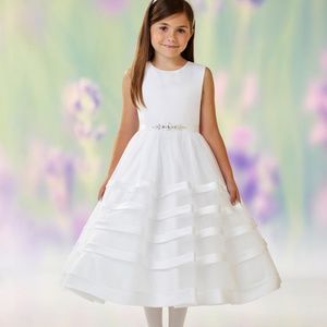 Joan Calabrese for Mon Cheri 118334 White Color Size 10